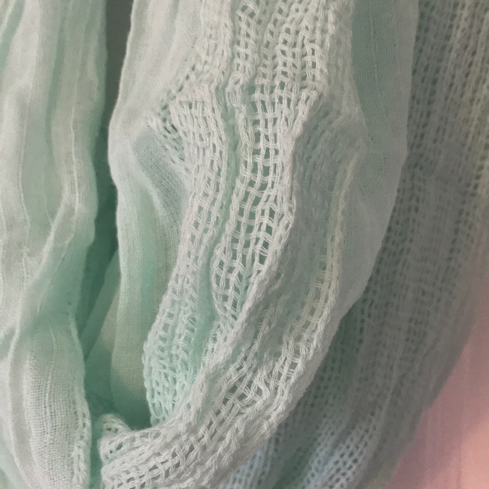 Mint Linen Scarf - Picture 2 of 2